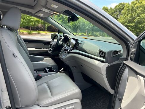 Used 2021 Honda Odyssey EX-L image 36