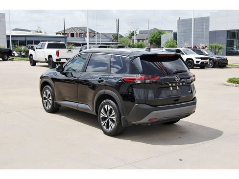 Used 2023 Nissan Rogue SV w/ SV Premium B Package image 4