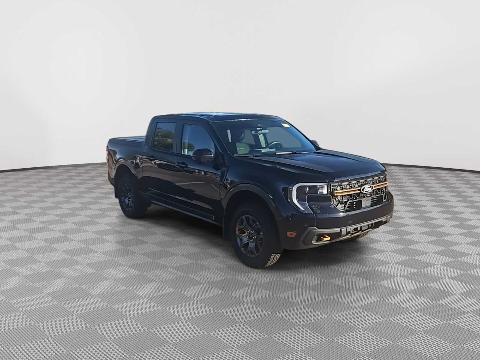 Used 2025 Ford Maverick Tremor AWD/4WD image 2