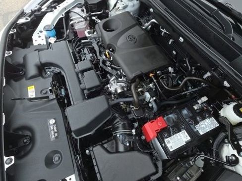 Used 2025 Toyota RAV4 XLE w/ Weather Package image 24