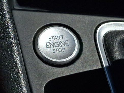 Certified 2026 Volkswagen Jetta SEL FWD image 22