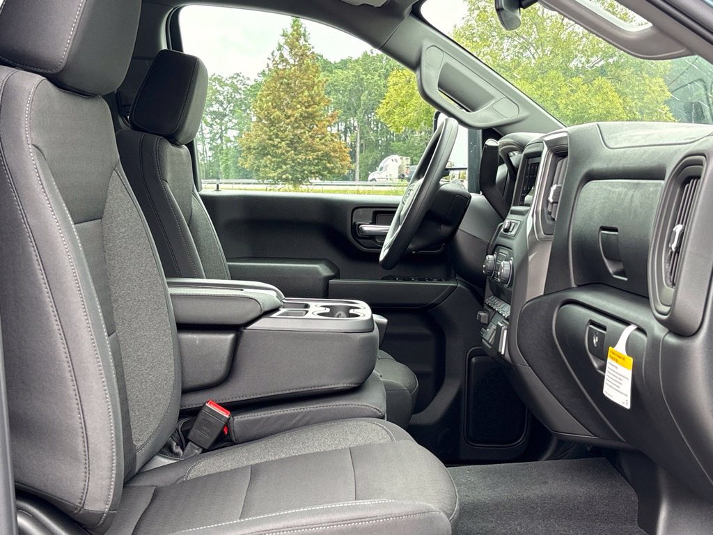 New 2026 Chevrolet Silverado 2500 Custom w/ Custom Value Package AWD/4WD image 25