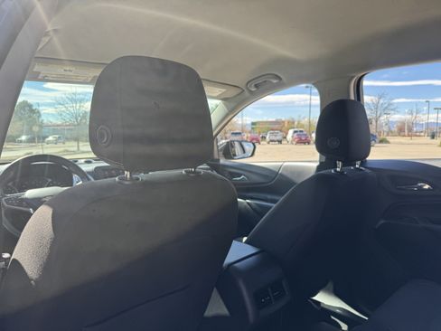 Used 2021 Chevrolet Equinox LT w/ LPO, Cargo Package image 14