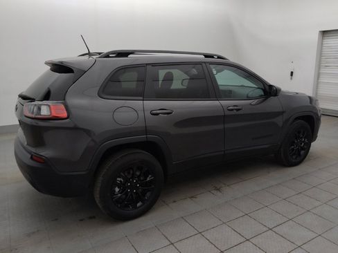 Used 2023 Jeep Cherokee Altitude Lux image 10
