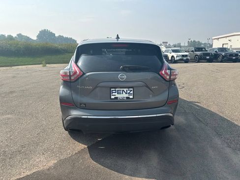 Used 2018 Nissan Murano S AWD/4WD image 6