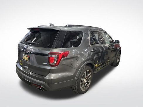 Used 2016 Ford Explorer Sport image 9