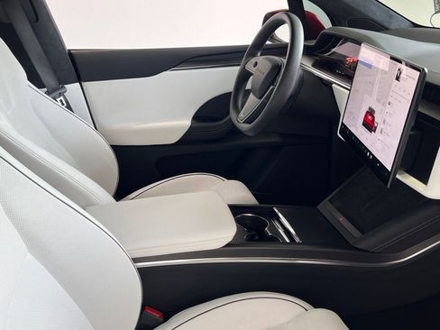 Used 2023 Tesla Model X Plaid AWD/4WD image 14