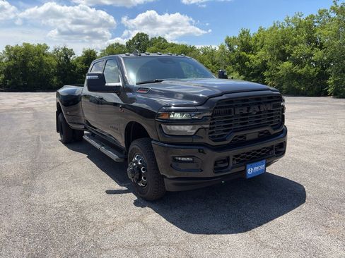 New 2026 RAM 3500 Lone Star AWD/4WD image 3