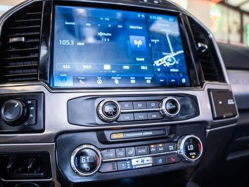 Used 2022 Ford F450 Platinum w/ FX4 Off-Road Package image 29