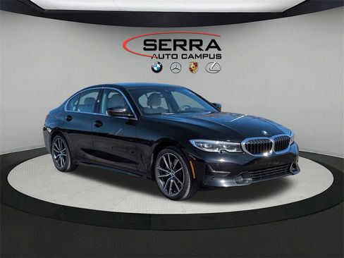 Used 2021 BMW 330i xDrive Sedan w/ Convenience Package image 11