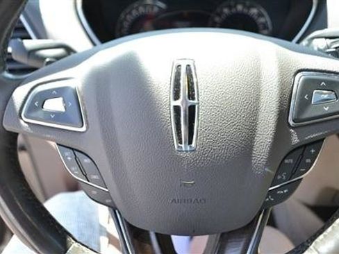 Used 2016 Lincoln MKX Reserve w/ Climate Package AWD/4WD image 14