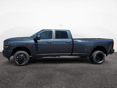 New 2026 RAM 3500 Big Horn AWD/4WD image 2