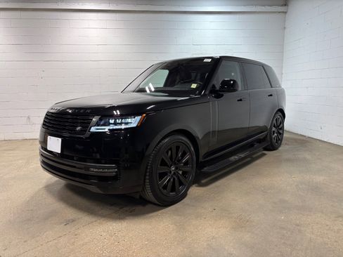 Used 2023 Land Rover Range Rover Long Wheelbase SE AWD/4WD image 1