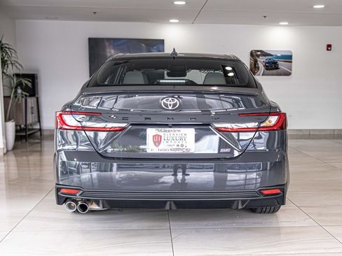 Used 2025 Toyota Camry SE w/ Convenience Package FWD image 13