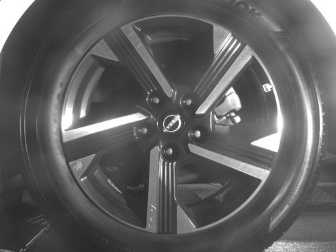 Used 2025 Nissan Sentra SV FWD image 14