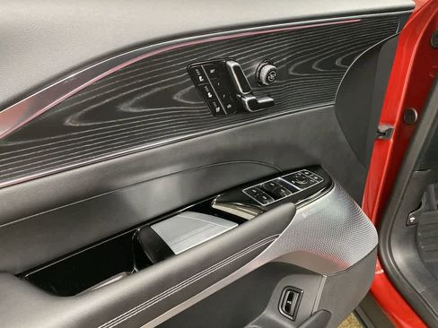 Used 2024 Cadillac Lyriq Luxury w/ LPO, Floor Liner Package image 15