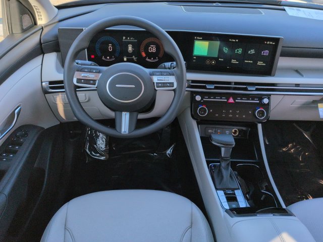 New 2026 Hyundai Tucson SEL FWD image 14