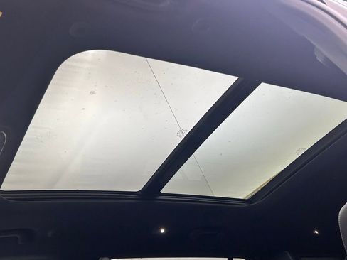 New 2025 Jeep Grand Cherokee L Limited w/ Black Appearance Package image 25