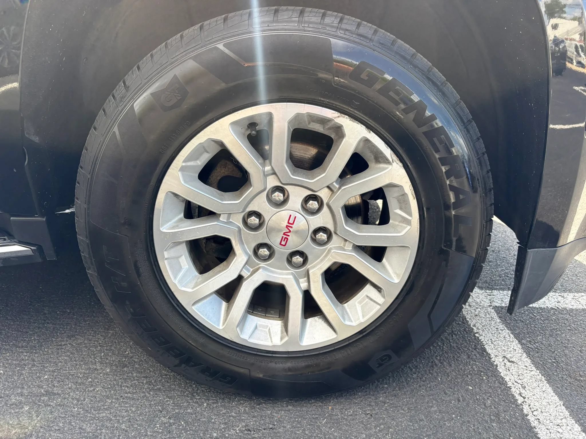 Used 2019 GMC Yukon XL SLT w/ HD Trailering Package AWD/4WD image 30