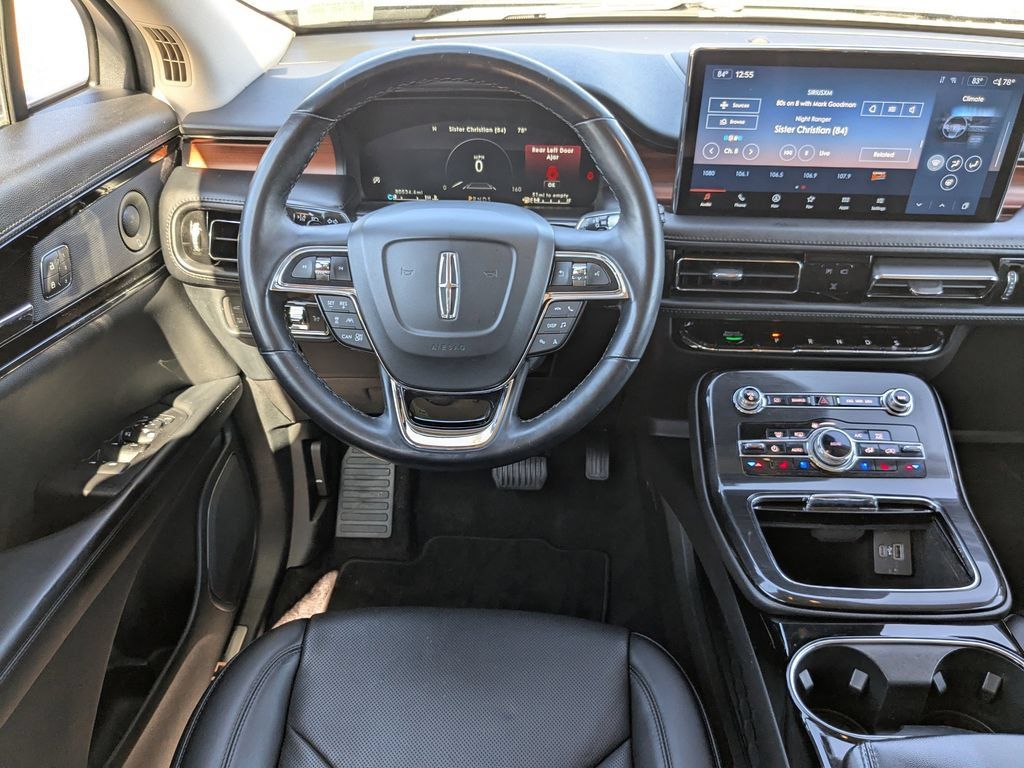 Used 2022 Lincoln Nautilus Reserve w/ Equipment Group 201A AWD/4WD image 14