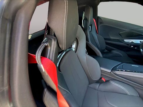 Used 2024 Chevrolet Corvette Z06 RWD image 20