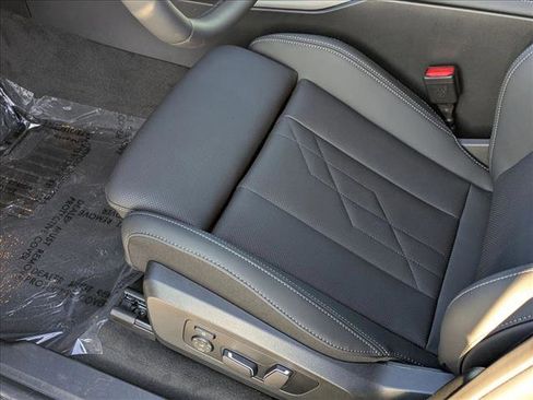 Used 2026 BMW X3 xDrive30 w/ Convenience Package image 4