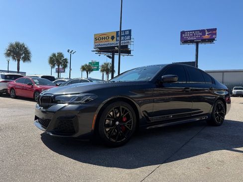 Used 2023 BMW 530i w/ M Sport Package image 7