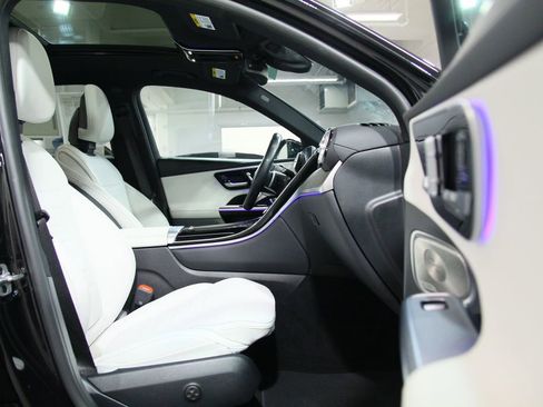 Certified 2023 Mercedes-Benz GLC 300 4MATIC image 24