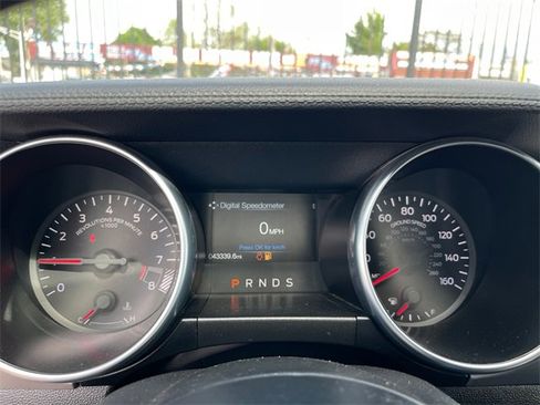 Used 2023 Ford Mustang GT Premium image 12