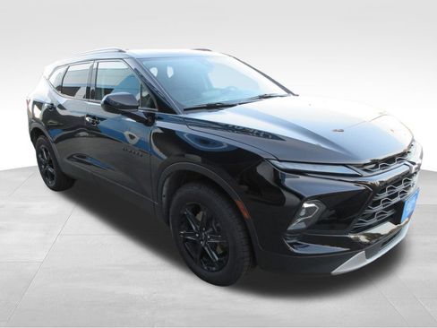 Used 2024 Chevrolet Blazer LT w/ Convenience Package FWD image 7