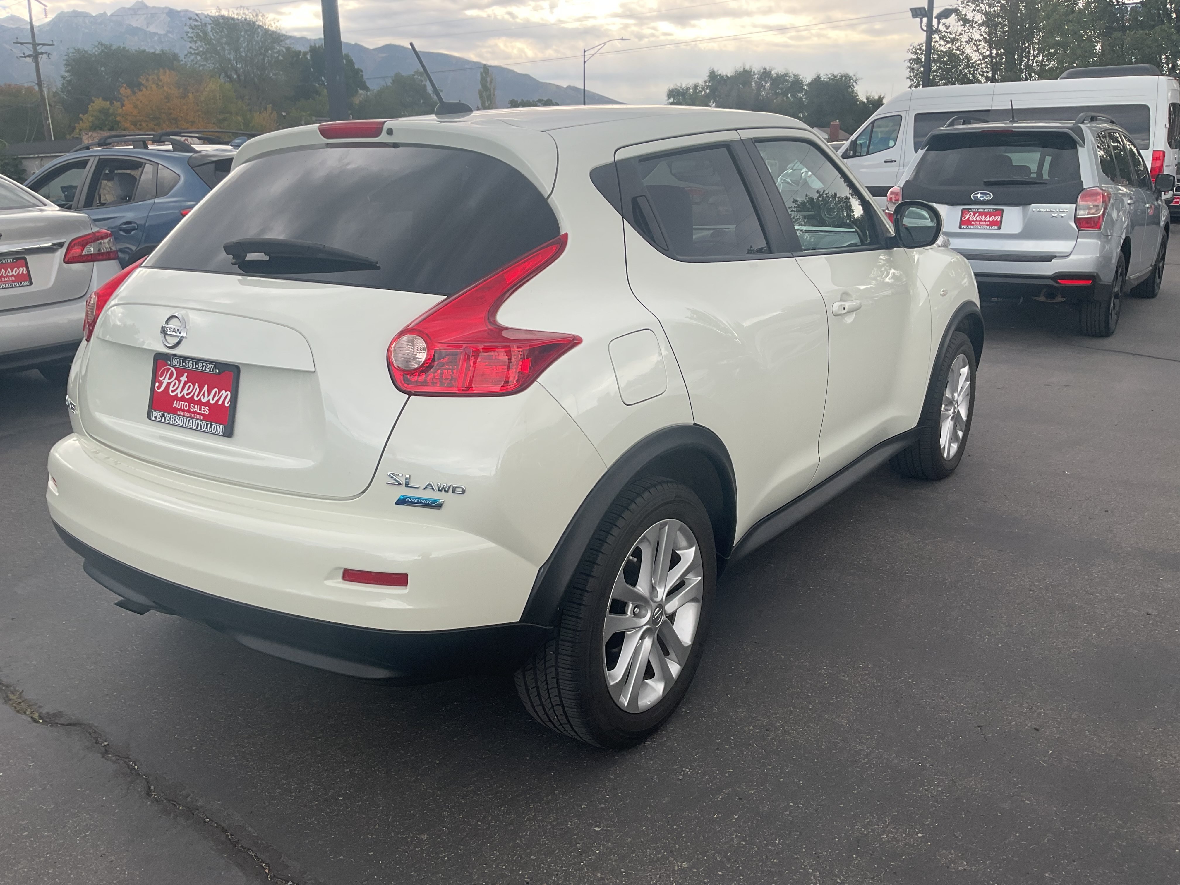 Used 2012 Nissan Juke SL AWD/4WD image 7