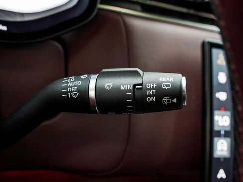 Used 2024 Land Rover Range Rover SE AWD/4WD image 37