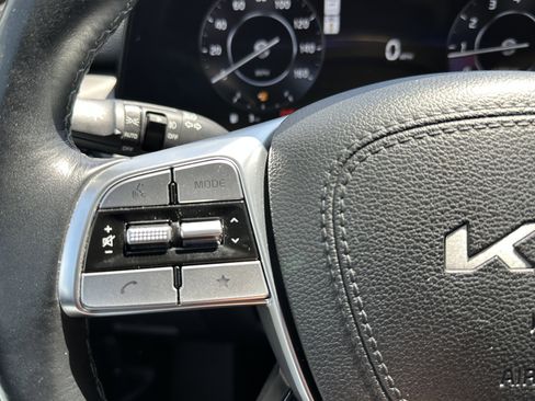 Certified 2024 Kia Telluride SX X-Line AWD/4WD image 29