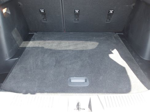 Used 2024 Chevrolet Trax LS w/ LS Convenience Package FWD image 13