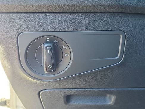 Certified 2022 Volkswagen Tiguan S image 24