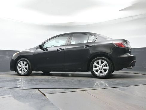 Used 2010 MAZDA MAZDA3 i Touring FWD image 25