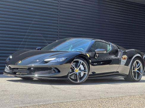 Used 2024 Ferrari 296 GTS RWD image 12