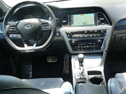 Used 2015 Hyundai Sonata Limited 2.0T FWD image 4