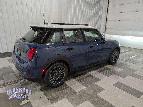 Used 2025 MINI Cooper S image 4