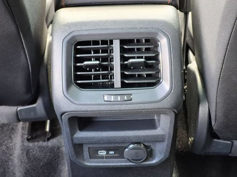 Used 2024 Volkswagen Tiguan Wolfsburg Edition FWD image 26