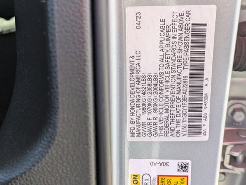 Used 2023 Honda Accord EX image 31