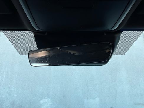 Used 2025 Toyota Tacoma TRD Off-Road image 16