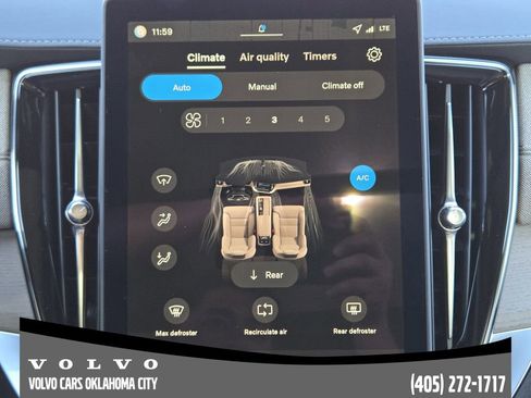 New 2026 Volvo XC90 B6 Plus image 18