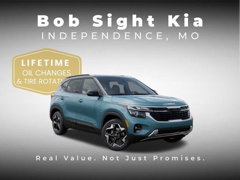 New 2026 Kia Seltos S FWD image 8