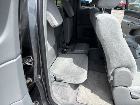 Used 2010 Toyota Tacoma 2WD Access Cab image 18