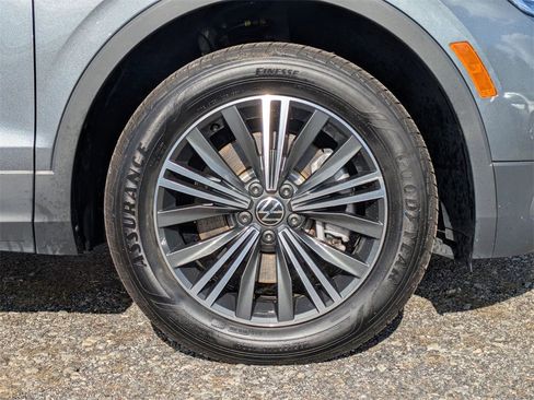 Used 2024 Volkswagen Tiguan Wolfsburg Edition image 10