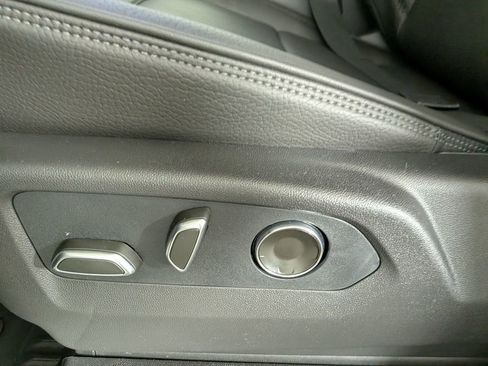 New 2026 GMC Sierra 1500 Denali w/ Denali Reserve Package AWD/4WD image 15