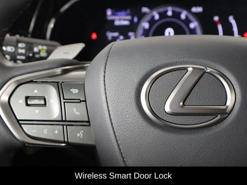 Used 2023 Lexus NX 250 FWD w/ Towing Package (2000 Lbs) image 8