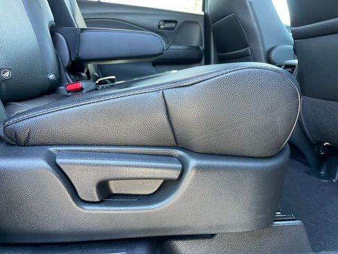 Certified 2023 Honda Passport EX-L image 36