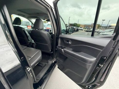 Used 2019 Honda Ridgeline RTL-E image 16
